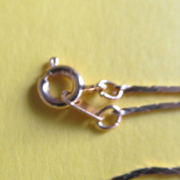 Vintage Petit point locket necklace - Picture 6 of 8